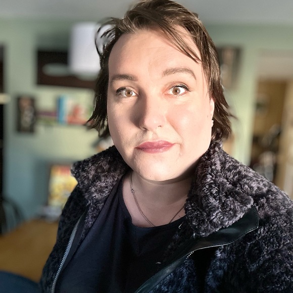 Meet your Posher, Kiera - Picture 4 of 12